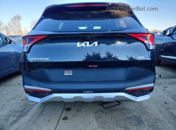 KNDPVCDG8S7227004 2025 KIA SPORTAGE Black Rear view