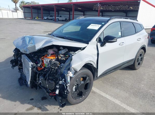 KNDPVDDG4T7293668 2026 KIA SPORTAGE HYBRID Серебряный Передняя левая четверть