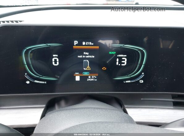 KNDPYDAH4P7089060 2023 KIA SPORTAGE PLUG-IN HYBRID White Vista de los asientos traseros
