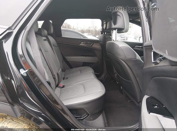 KNDPYDAH4P7103054 2023 KIA SPORTAGE PLUG-IN HYBRID Black VIN կոդի պիտակի տեսք