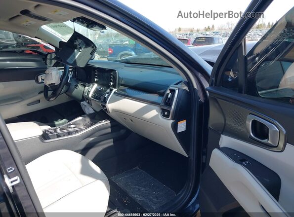 KNDRG4LGXM5060976 2021 KIA SORENTO HYBRID Black Front interior view
