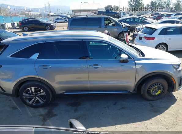 KNDRHDLG0R5236518 2024 KIA SORENTO HYBRID Silver Widok wnętrza 360 stopni