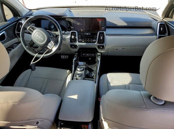 KNDRKDLG8P5204172 2023 KIA SORENTO Silver 