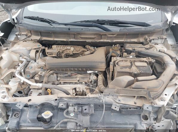 KNMAT2MT1KP535022 2019 NISSAN ROGUE White Vista trasera