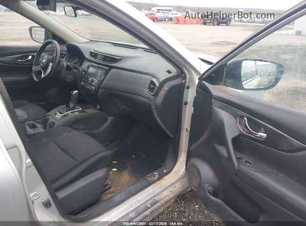 KNMAT2MT1KP535022 2019 NISSAN ROGUE White Vista interior delantera
