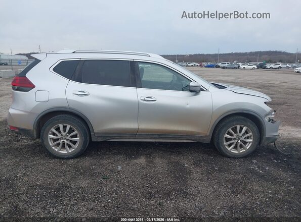 KNMAT2MT1KP535022 2019 NISSAN ROGUE White Vista interior trasera