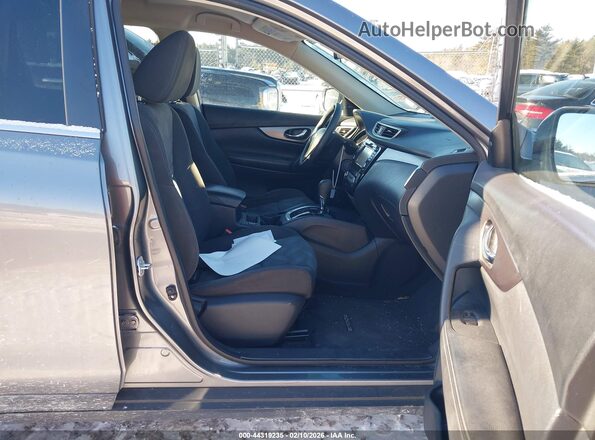 KNMAT2MV0GP650283 2016 NISSAN ROGUE Gray Widok wnętrza z przodu