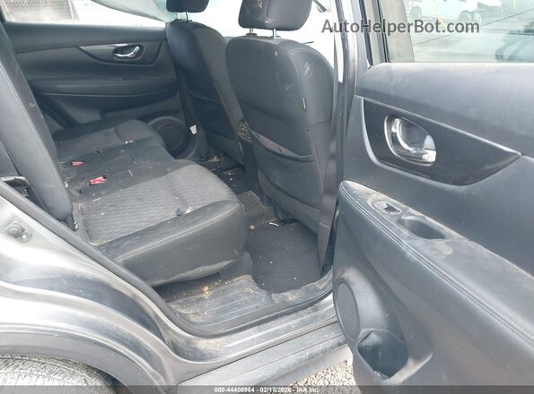 KNMAT2MV0HP567440 2017 NISSAN ROGUE Gray 