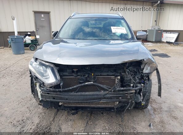 KNMAT2MV0HP567440 2017 NISSAN ROGUE Gray 