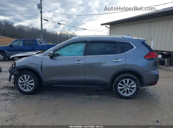 KNMAT2MV0HP567440 2017 NISSAN ROGUE Gray 