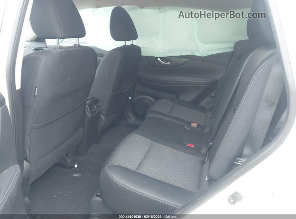 KNMAT2MV3HP617053 2017 NISSAN ROGUE White VIN კოდის სტიკერის ხედი