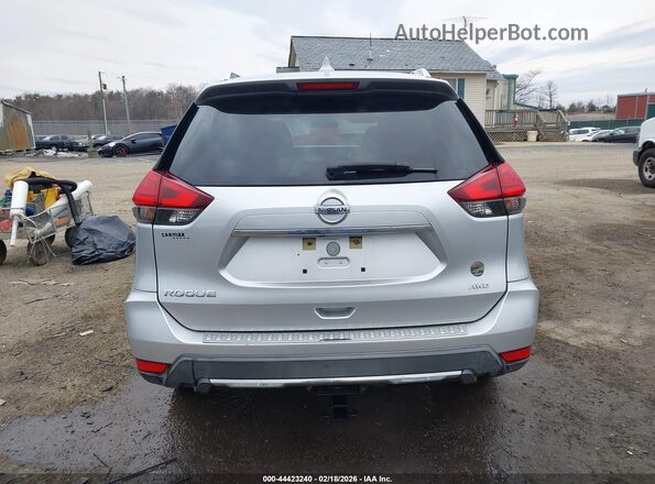 KNMAT2MV4HP552715 2017 NISSAN ROGUE Серебряный 