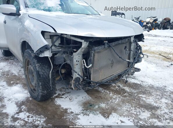 KNMAT2MV8GP619833 2016 NISSAN ROGUE Silver Դիմացի տեսք
