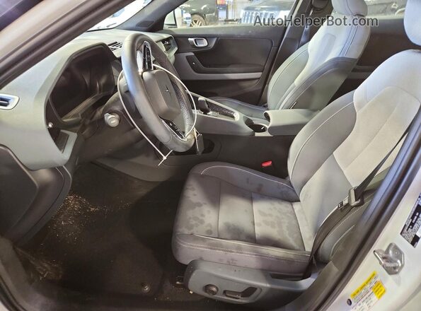 LPSED3KA1NL055993 2022 POLESTAR 2 Белый Вид салона спереди