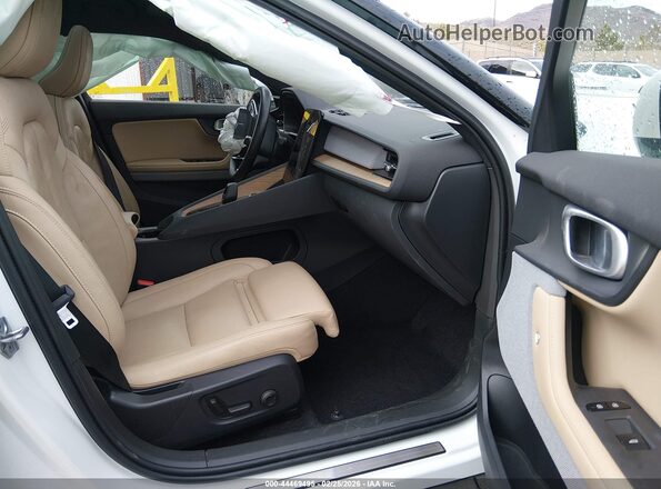 LPSED3KAXML017824 2021 POLESTAR 2 White Vista interior delantera