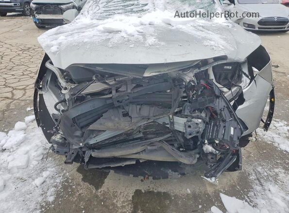 LRBFX1SA8JD016716 2018 BUICK ENVISION Silver Widok komory silnika