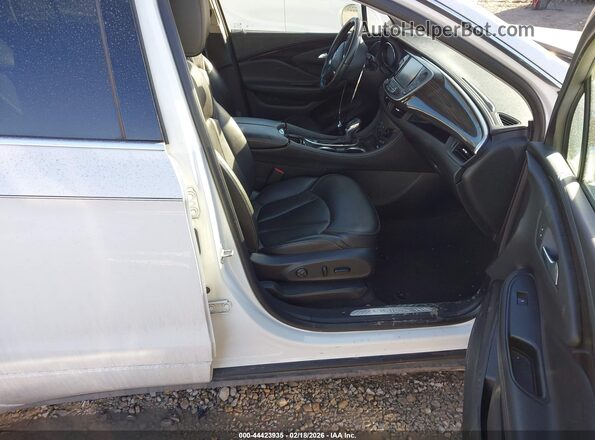 LRBFXCSA0LD031161 2020 BUICK ENVISION White Front interior view