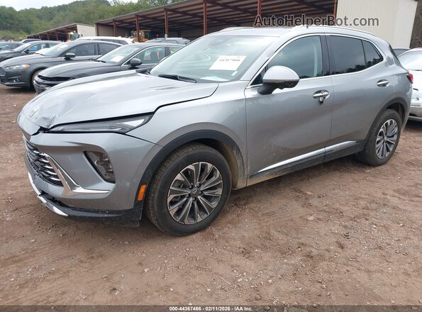 LRBFZME41RD063566 2024 BUICK ENVISION Gray Vista tres cuartos delantera izquierda