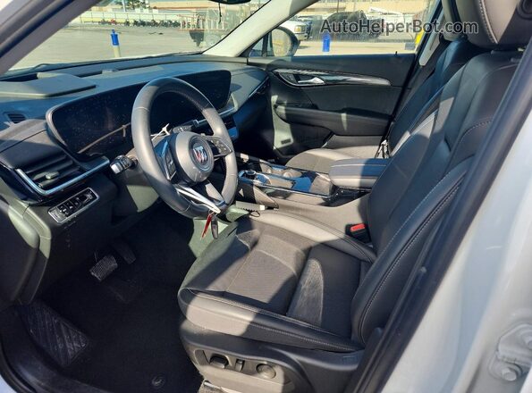 LRBFZME47RD023380 2024 BUICK ENVISION White წინა სალონის ხედი