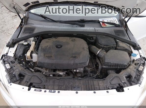 LYV402FMXGB094201 2016 VOLVO S60 INSCRIPTION White Rear view