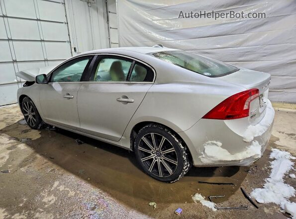 LYV402TK9JB166368 2018 VOLVO S60 Silver 