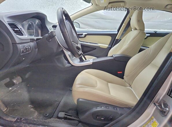 LYV402TK9JB166368 2018 VOLVO S60 Silver 
