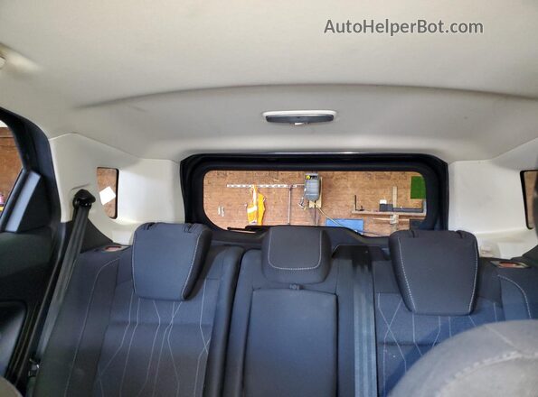 MAJ6S3GL1NC475531 2022 FORD ECOSPORT Charcoal Widok tylnych siedzeń