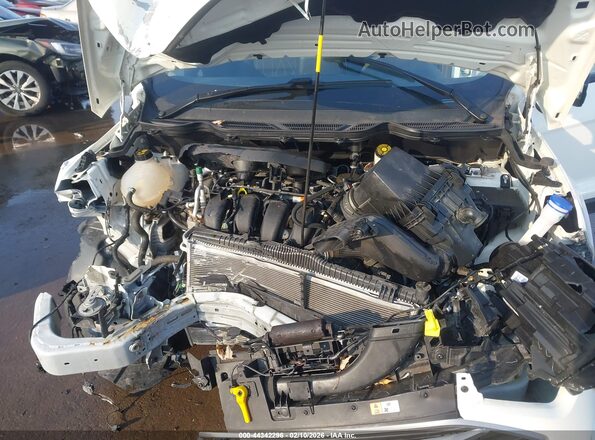 MAJ6S3GL2NC463890 2022 FORD ECOSPORT Белый Вид сзади