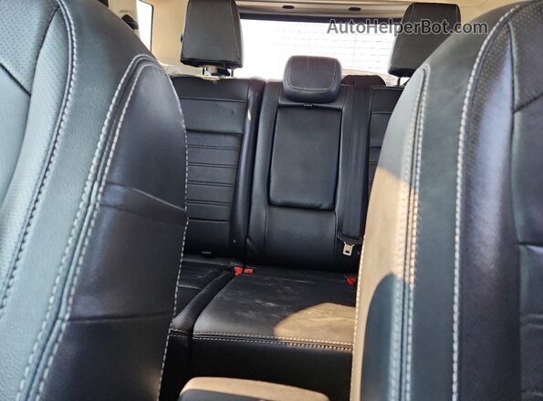 MAJ6S3KL5KC274783 2019 FORD ECOSPORT Silver Widok tylnych siedzeń
