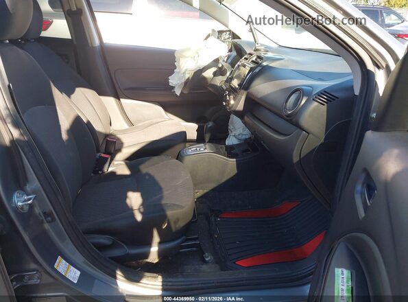 ML32A3HJ8JH009765 2018 MITSUBISHI MIRAGE Silver 
