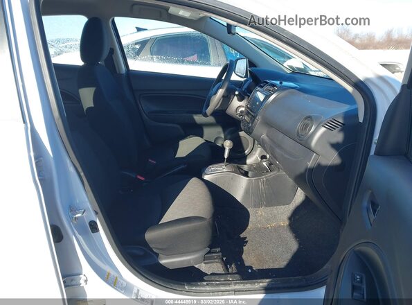 ML32AUHJ5NH002350 2022 MITSUBISHI MIRAGE Белый Вид салона спереди