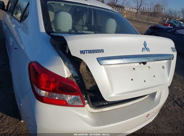 ML32F3FJ2JHF09217 2018 MITSUBISHI MIRAGE G4 White Դիմացի տեսք