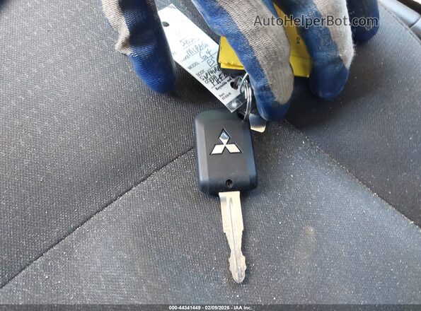ML32FUFJ2PHF01195 2023 MITSUBISHI MIRAGE G4 Синий Вид панели приборов