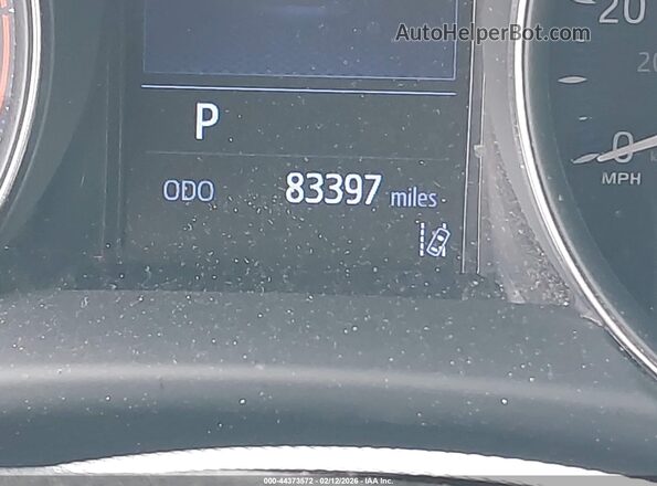 NMTKHMBX2MR127899 2021 TOYOTA LE Green 