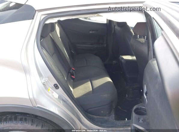 NMTKHMBX3JR024308 2018 TOYOTA LE Silver 