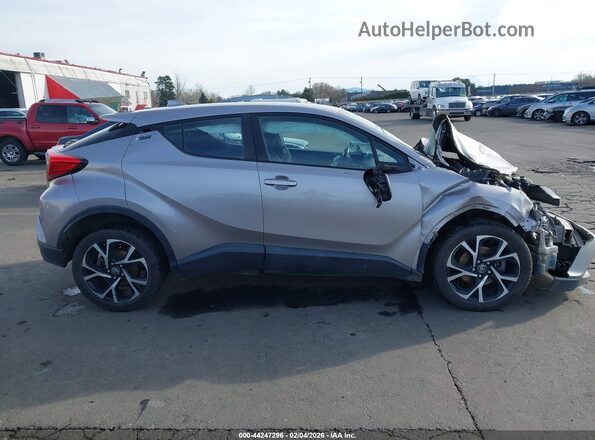 NMTKHMBX3JR024308 2018 TOYOTA LE Silver 