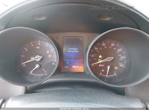 NMTKHMBX3JR024308 2018 TOYOTA LE Silver 