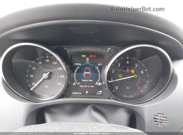 SADCJ2BVXHA490830 2017 JAGUAR F-PACE Black Հետևի նստատեղերի տեսք