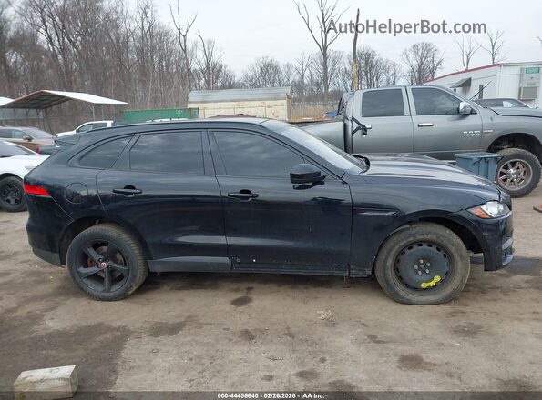 SADCJ2BVXHA490830 2017 JAGUAR F-PACE Black Սալոնի 360 աստիճան տեսք