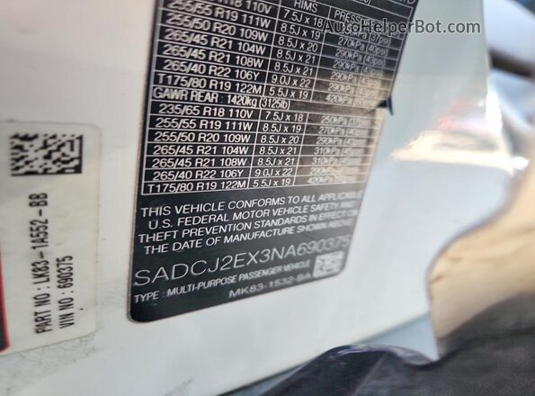SADCJ2EX3NA690375 2022 JAGUAR F-PACE White Engine compartment view