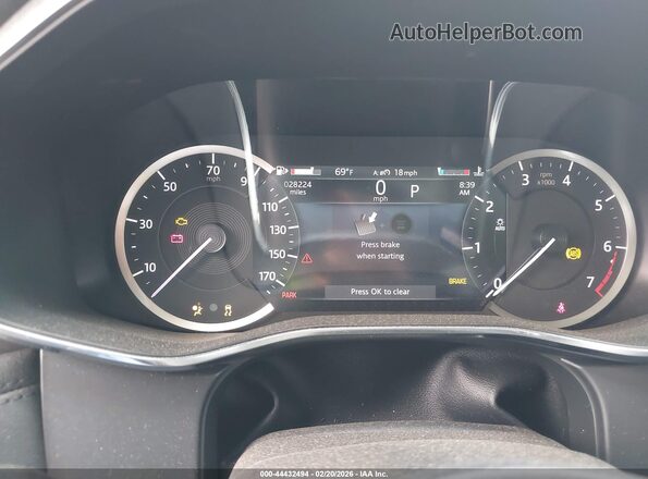 SADCJ2EX7PA705589 2023 JAGUAR F-PACE White Widok tylnych siedzeń