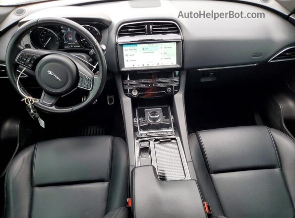 SADCJ2FX1KA605673 2019 JAGUAR F-PACE Black Widok deski rozdzielczej