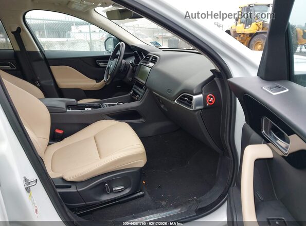 SADCJ2FXXKA356449 2019 JAGUAR F-PACE White წინა სალონის ხედი