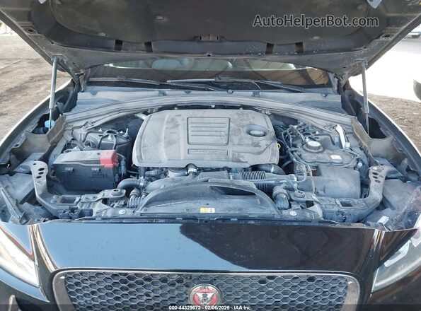 SADCJ2GX9JA236784 2018 JAGUAR F-PACE Black 