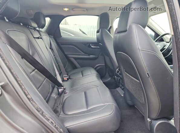 SADCL2BV1HA495778 2017 JAGUAR F-PACE Черный Вид задней части салона