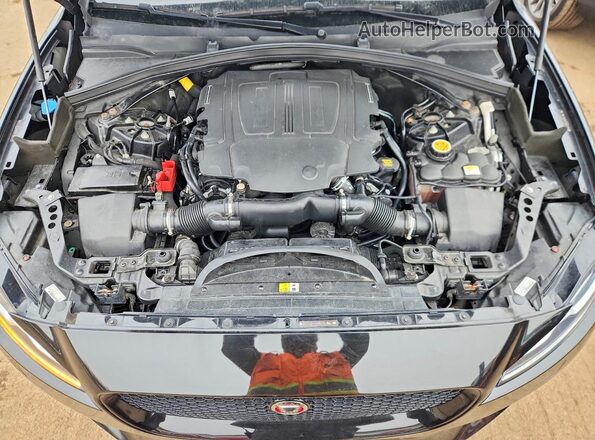 SADCL2BV1HA495778 2017 JAGUAR F-PACE Черный Вид подкапотного пространства