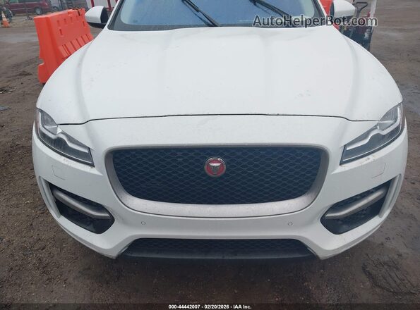 SADCL2BV5HA899506 2017 JAGUAR F-PACE White 