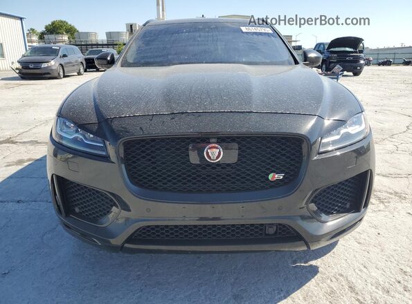 SADCM2BV6HA897521 2017 JAGUAR F-PACE Черный Вид спереди