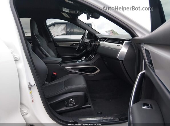 SADCT2FU2RA737688 2024 JAGUAR F-PACE White Widok wnętrza z przodu