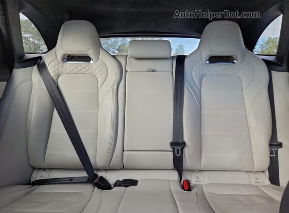 SADCZ2EE7NA696428 2022 JAGUAR F-PACE Blue Widok tylnych siedzeń